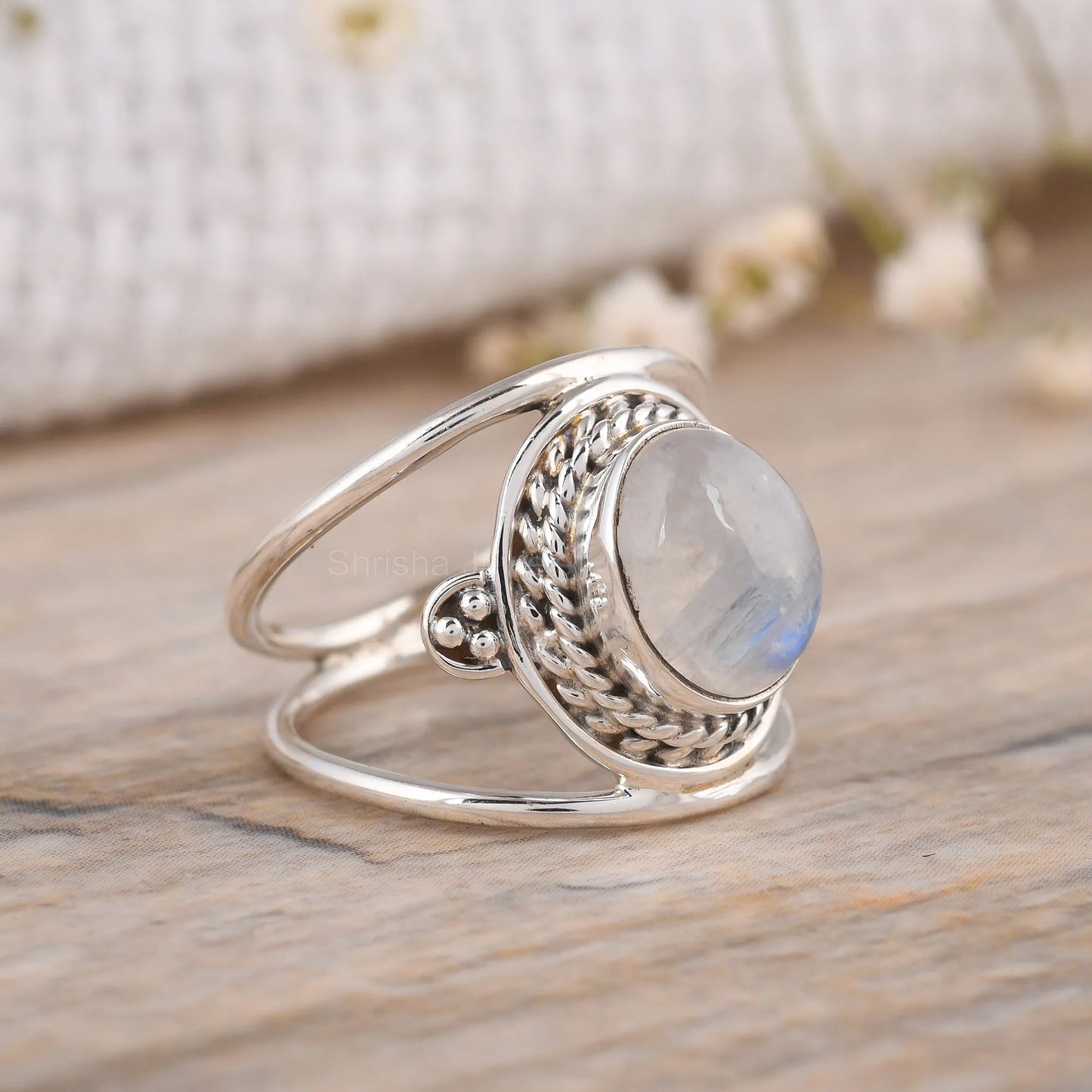 Handmade-Oval-Rose-Quartz-Statement-Ring-Two-Band-925-Sterling-silver-Design