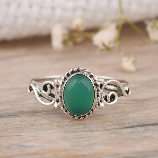Green Onyx in Sterling Silver: A Calm Yet Powerful Statement Ring
