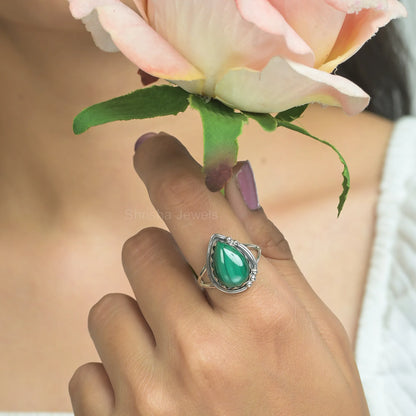 925-silver-pear-shape-malachite-ring