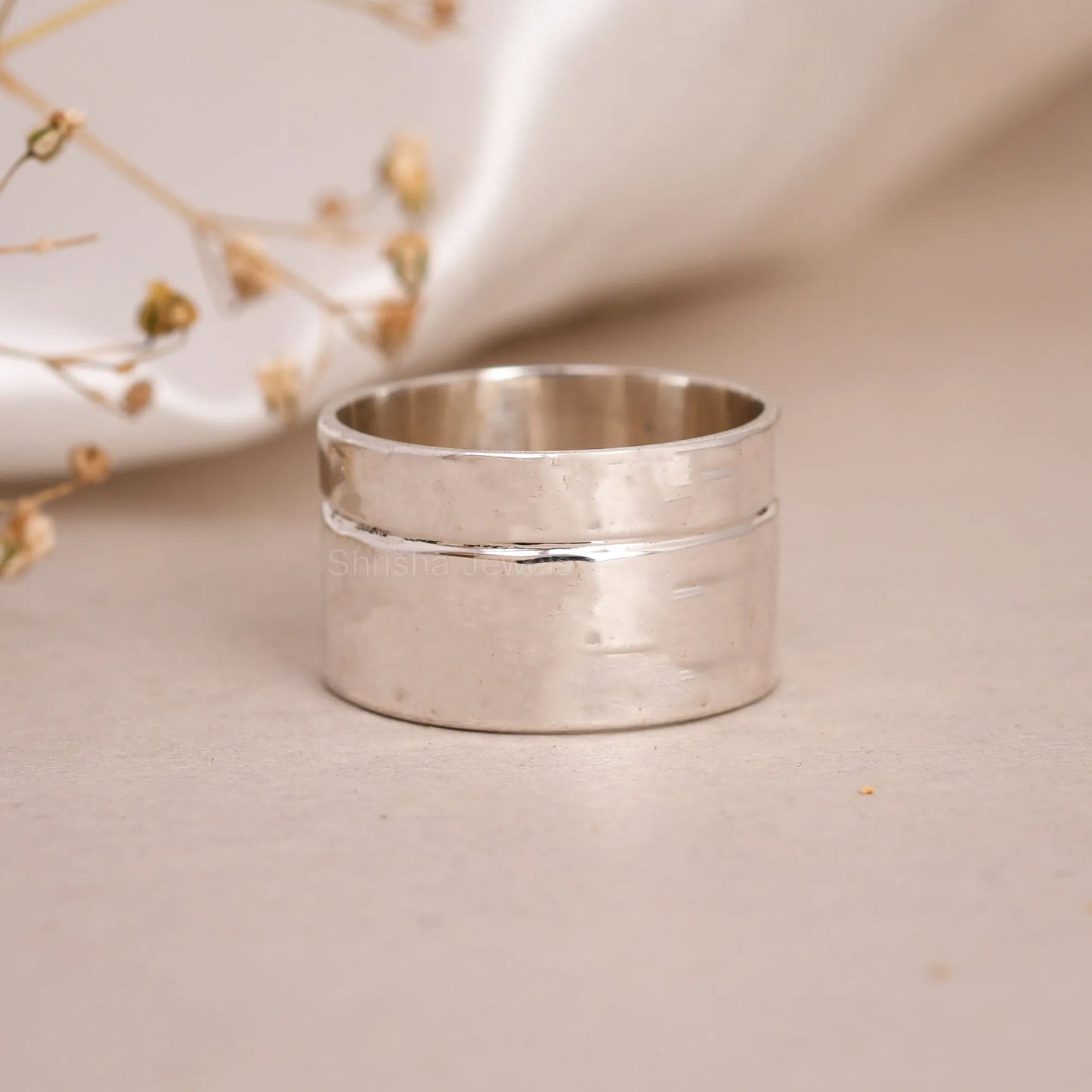 Hammered-Silver-Band-Ring-Handmade-Design-USA