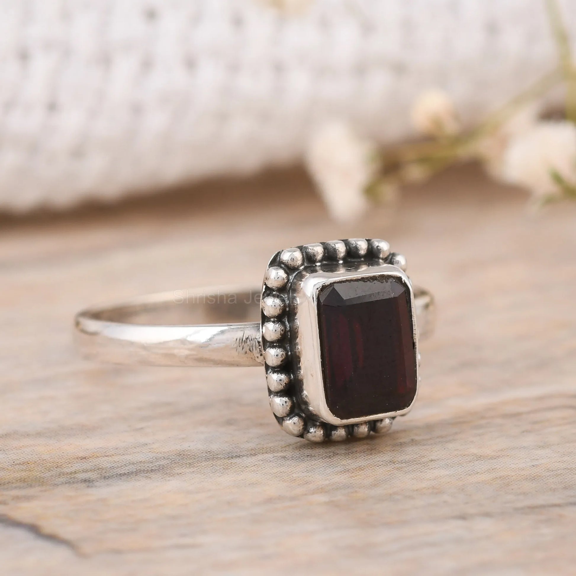 NATURAL GARNET SILVER RING USA 