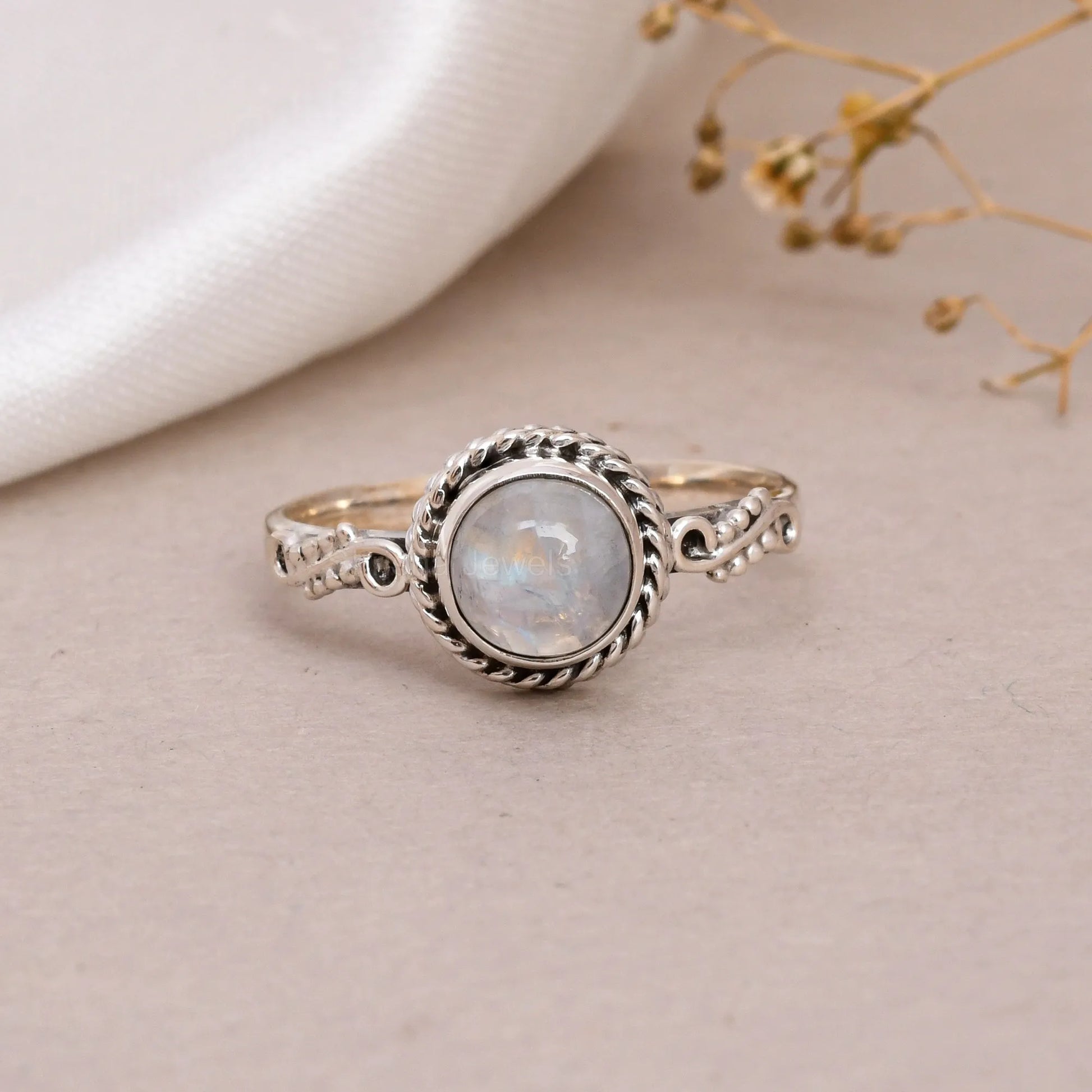 Black-Onyx-round-925-silver-ring-shrisha-jewels