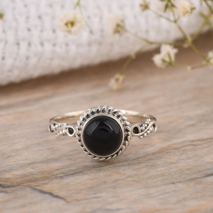 Black-Onyx-round-925-silver-ring-shrisha-jewels