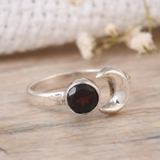 Crescent-Moon-Garnet-Adjustable-Ring-925-Sterling-Silver-Celestial-Jewelry