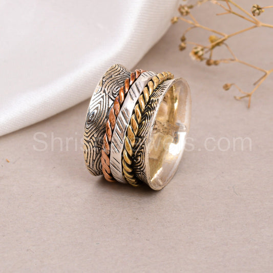 Silver Stress Gifting Ring For Your Loved Ones