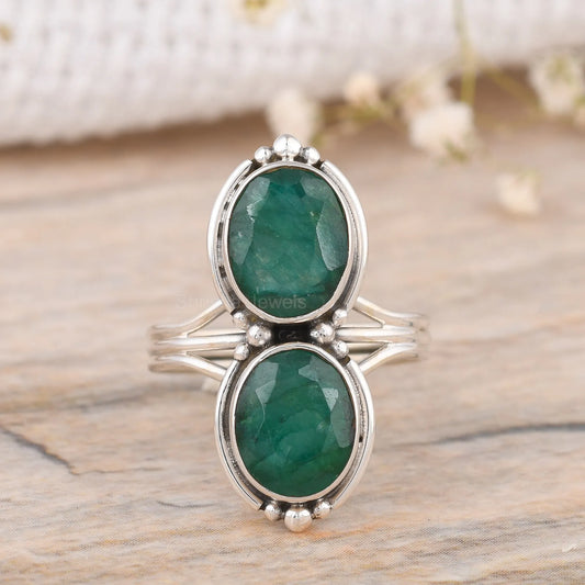 Emerald Oval Shape 925 Silver Ring – Handmade May Birthstone Jewelry