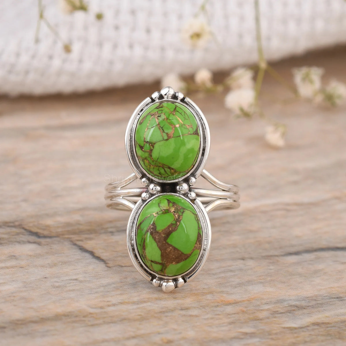 Emerald Oval Shape 925 Silver Ring – Handmade May Birthstone Jewelry