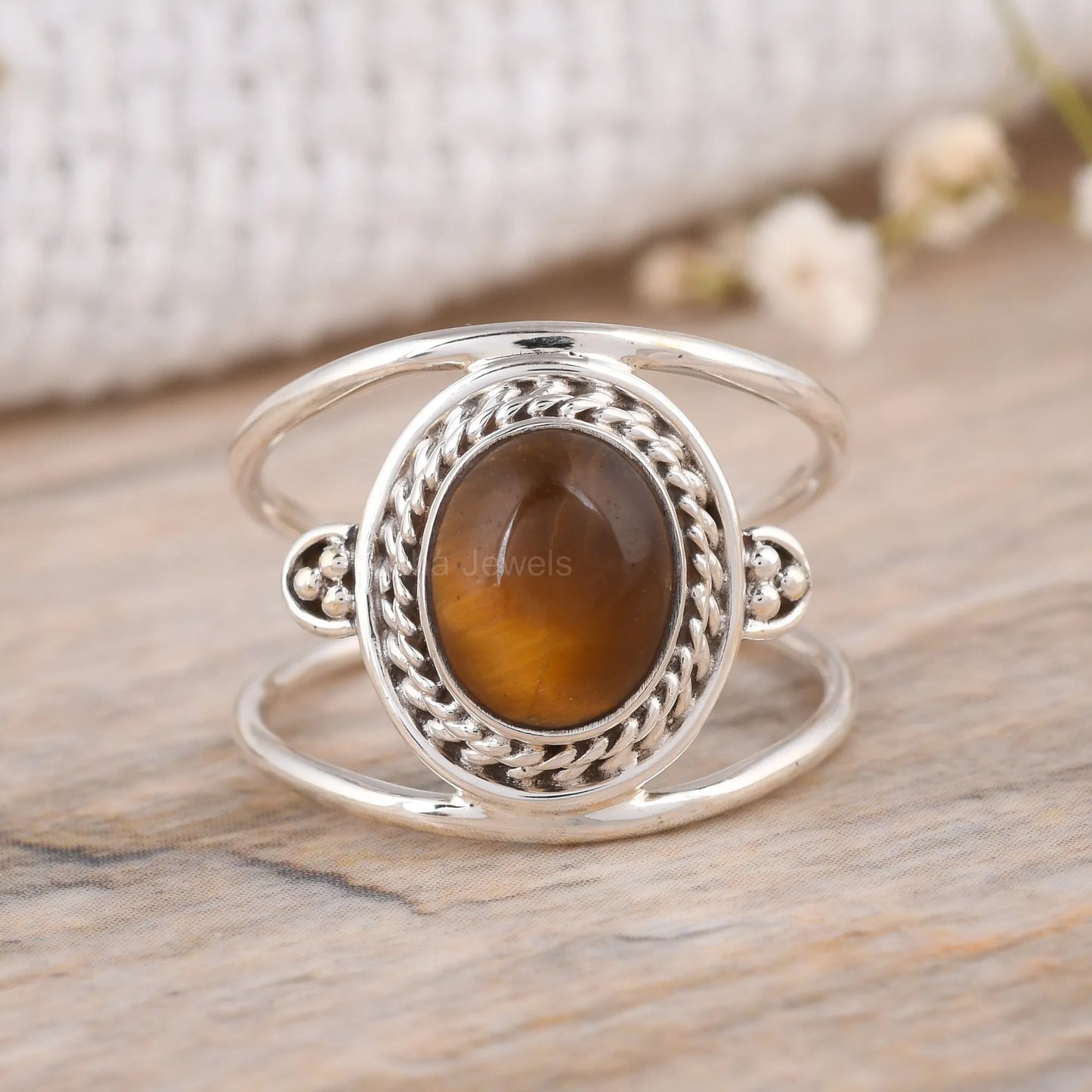 Handmade-Oval-Rose-Quartz-Statement-Ring-Two-Band-925-Sterling-silver-Design