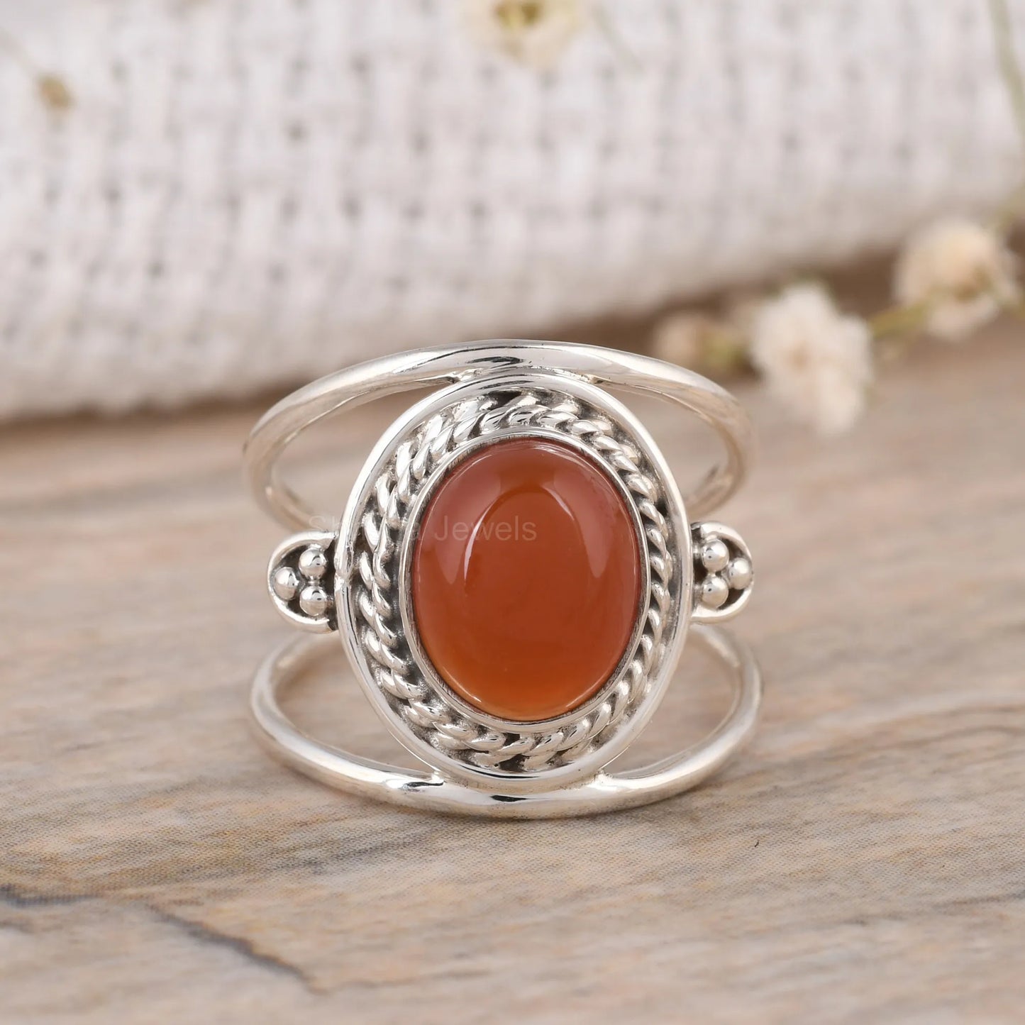 Handmade-Oval-Rose-Quartz-Statement-Ring-Two-Band-925-Sterling-silver-Design