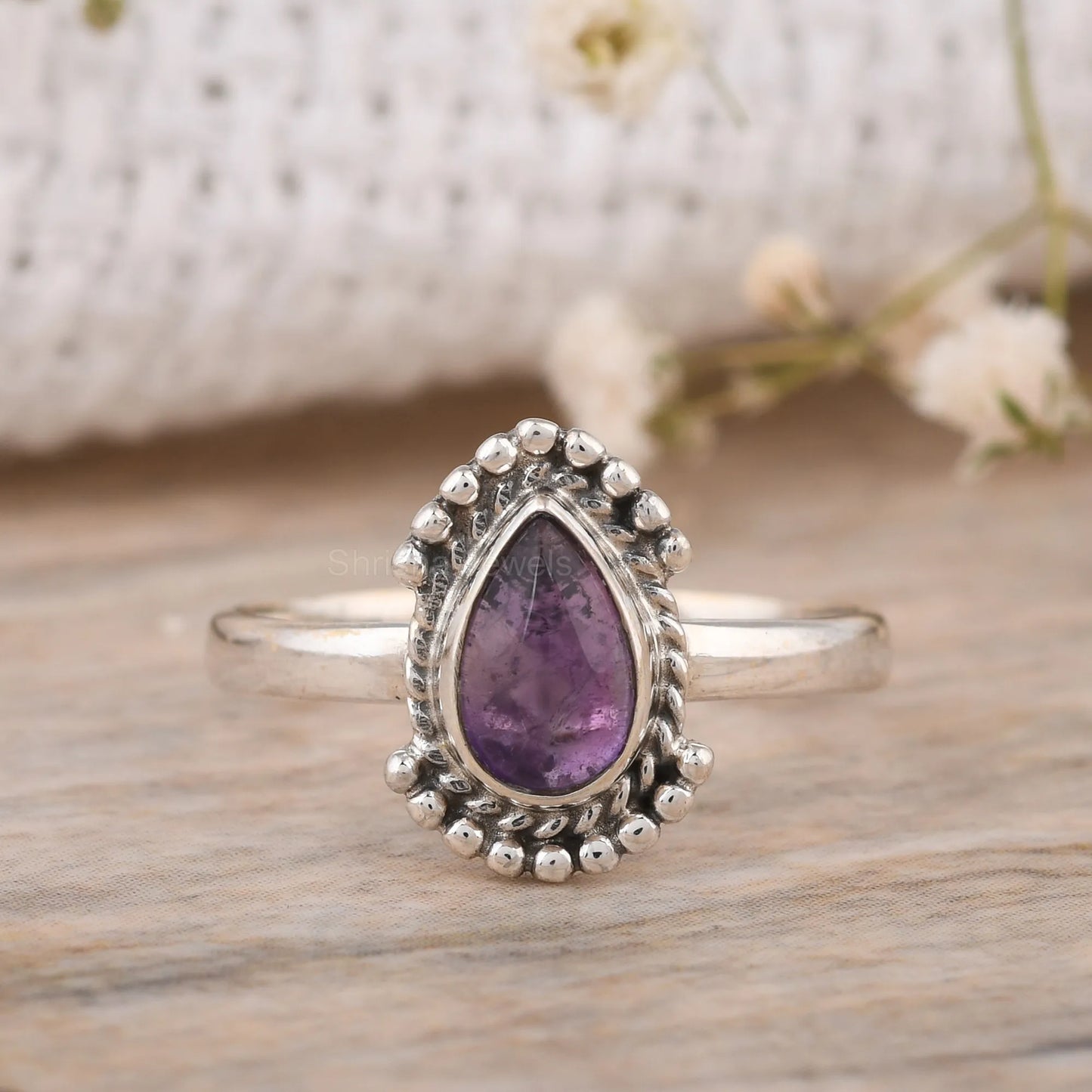 faceted red garnet gemstone ring – 925 silver