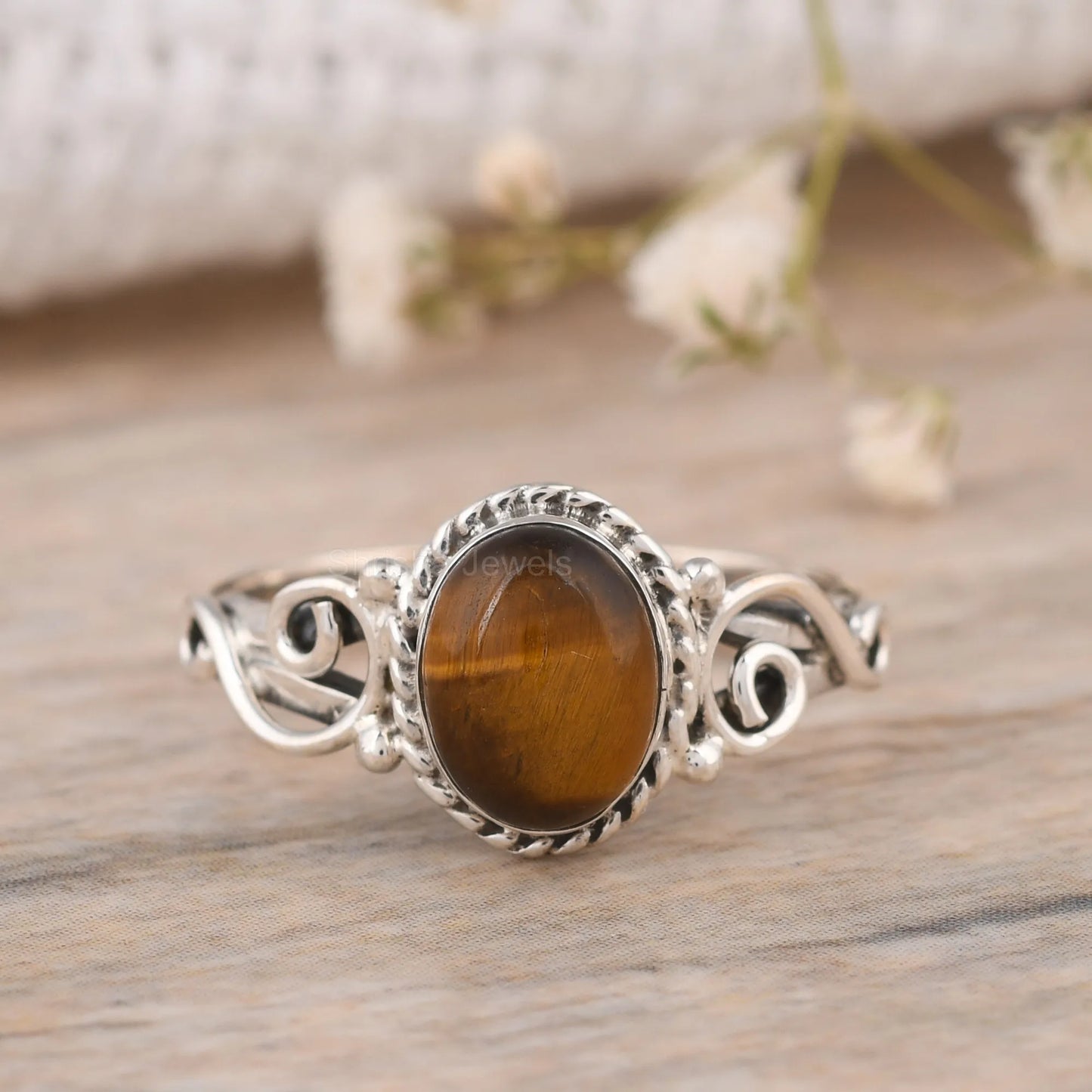 green-onyx-oval-925-silver-ring-shrisha-jewels