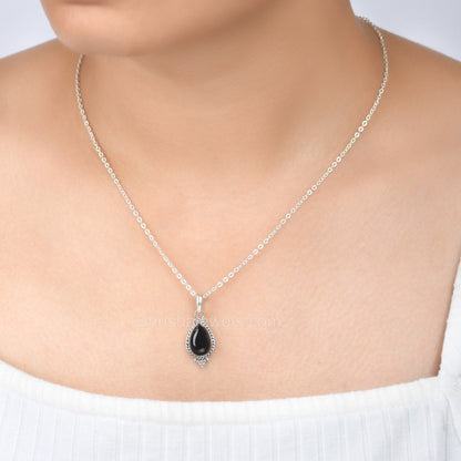 Black Onyx 925 Sterling Silver Pendant - Shrisha Jewels - SJPD-10042