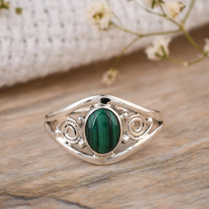 rainbow-moonstone-oval-925-silver-ring-shrisha-jewels